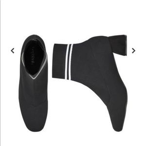 Long Tall Sally Fly knit sock booties